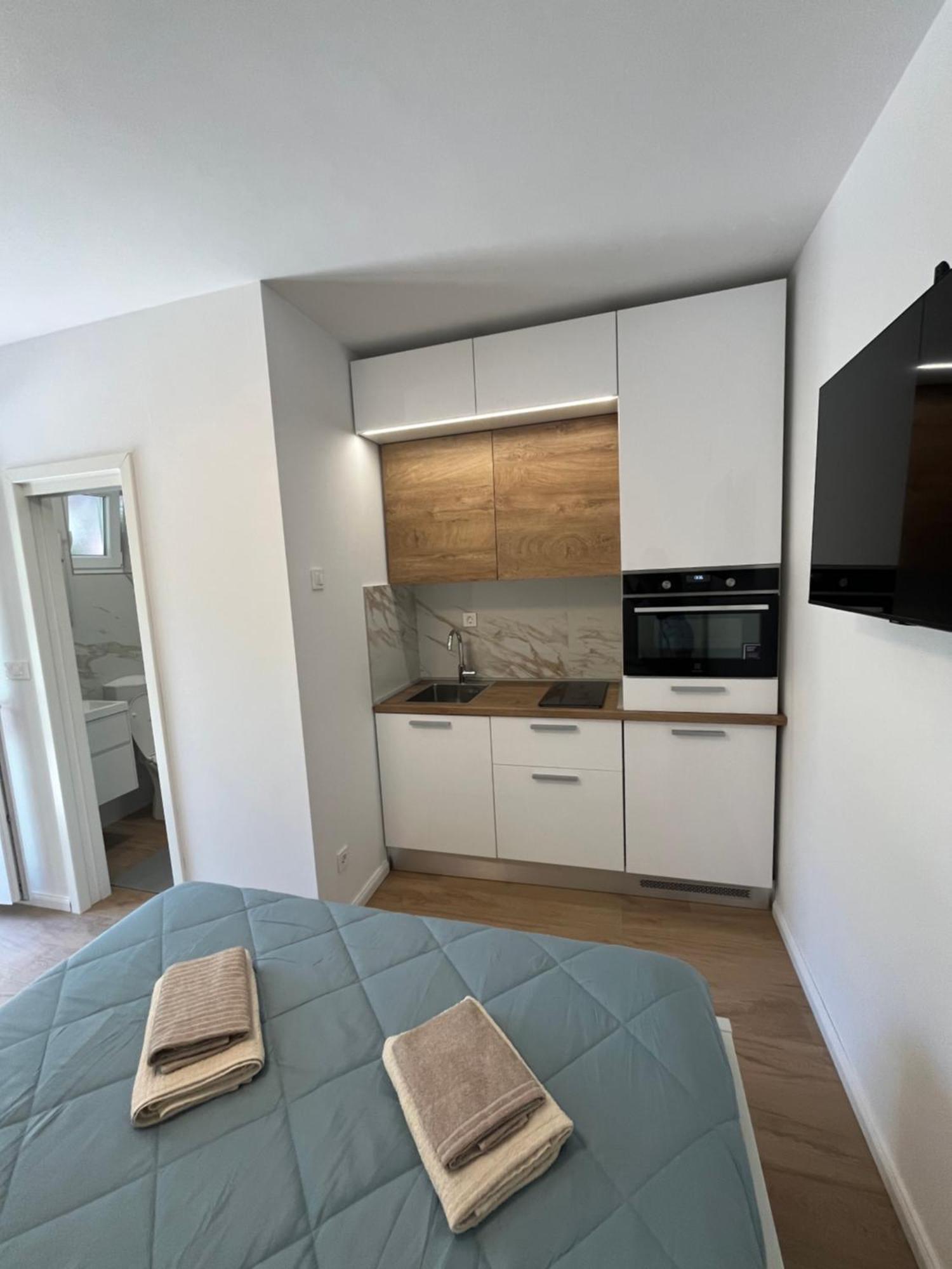 Apartament Green Oasis For Two, 30 Meters From Sea Zadar